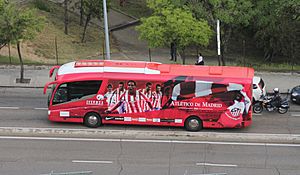 Autobús del Atlético de Madrid (Madrid) 01