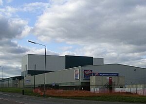 Barr's Irn Bru Factory - geograph.org.uk - 218530