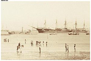 British ships in Annesley Bay, Eritrea 3cdf2d7e74a3ee78a787843cdfce4260