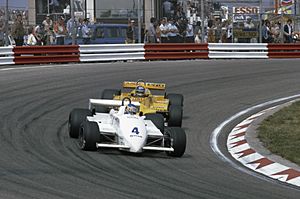Grand Prix van Nederland op circuit van Zandvoort; Slim Borgudd (S) achter Michele Alboreto (I)