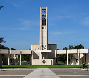 Houston National Cemetery Hemicycle