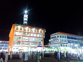Jhalokathi N S Kamil Madrasah Mosque.jpg
