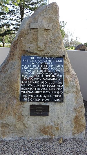Memorial to those who served in the Korean, Malaya, Borneo and Vietnam campaigns, Gympie Memorial Park, 2015