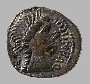 Monnaie représentant le chef éduen Dumnorix, portant l’inscription DVBNOCOV - DUBNOREX, conservée au musée de Bibracte.