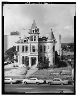 NORTH (FRONT) ELEVATION - John H. Houghton House, 307 West Twelfth Street, Austin, Travis County, TX HABS TEX,227-AUST,16-1.tif