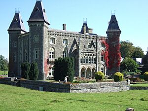 Newton House in Dinefwr Park - geograph.org.uk - 1537792