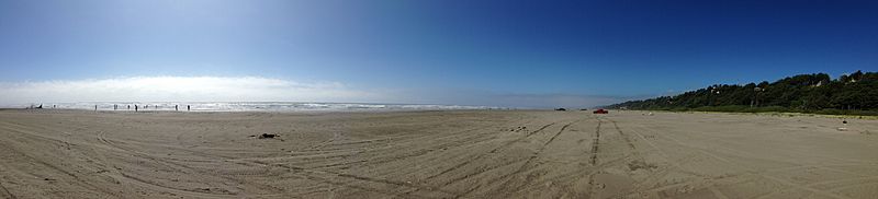 Pacific Beach Washington beach panorama.JPG