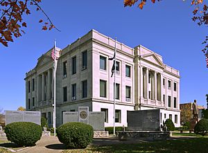 The Pike County Courthouse in Bowling Green