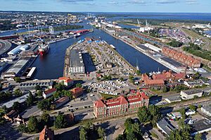 Port Szczecin rejon przeladunkow drobnicowych