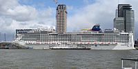 Rotterdam cruiseschip Norwegian Epic.jpg