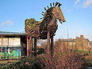 Skeleton Horse of Tottenham by Ann Carrington - 30 January 2013 (8463002502)