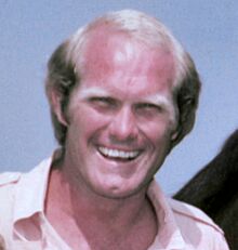 Terry Bradshaw-ImpressiveSteeler-Betty Wills (cropped)