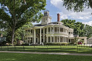 Victorian home, built by banker and rancher Matthew Cartwright in 1883 in Terrell, Texas, in Kaufman County, east of Dallas LCCN2014633643