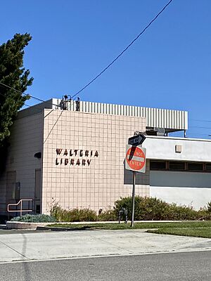 Walteria branch, Torrance Public Library, Los Angeles County, California 01