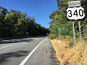 2016-09-27 09 58 02 View south along U.S. Route 340 (William L. Wilson Freeway) between Union Street and U.S. Route 340 Alternate (Washington Street) in Bolivar, Jefferson County, West Virginia
