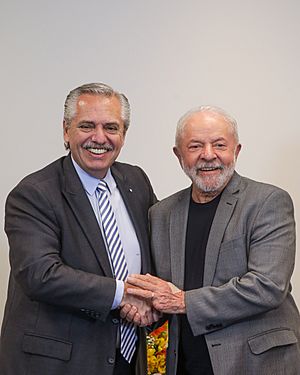 Alberto Fernández y Luiz Inácio Lula da Silva en São Paulo 2022 (3)
