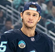 Burakovsky skills comp 11 9 (cropped).jpg