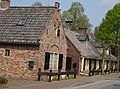 Characteristic old Dutch houses at the center of Eemnes makes biking enjoyable - panoramio