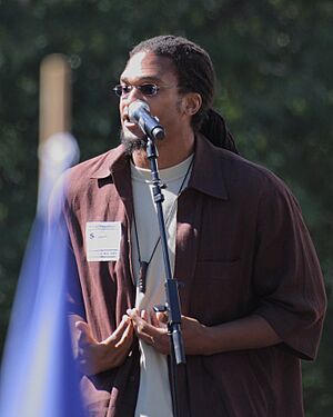 Etan Thomas at the September 15, 2007 anti-war protest 2