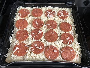 Frozen Detroit-style pizza - Upload