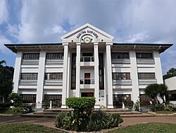 Lamitan City Hall (Rizal Avenue, Lamitan, Basilan; 10-07-2023).jpg