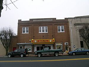 Mar-Va Theater (21602380726)