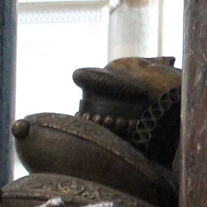 Margery Norris in the Lord Henry Norris monument, Westminster Abbey (sq cropped).jpg