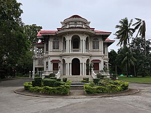 Molo Mansion (Locsin, Molo, Iloilo City; 01-26-2023)