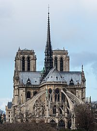 Notre Dame de Paris, East View 140207 1