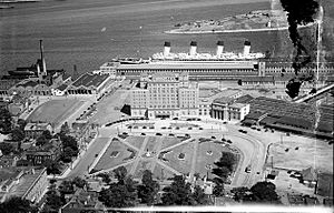 Nova Scotian Hotel and Halifax railway station 1931