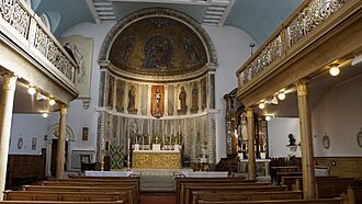 Our Lady Of The Assumption Church Interior - London, UK