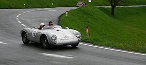 Porsche-550 Spyder-2