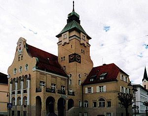 Rathaus-simbach-am-inn 1-1184x856-2