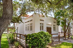 Robert J. Kleberg Library Kingsville Wiki