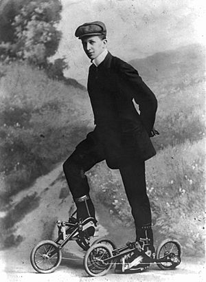 Roller skates, 1910