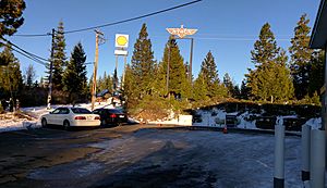 Shell gas station in Emigrant Gap