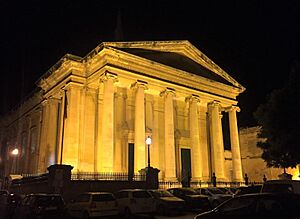 St Paul's Pro-Cathedral in Valletta, Malta.jpg