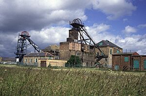 Woodhorn Colliery, Ashington - geograph.org.uk - 144014