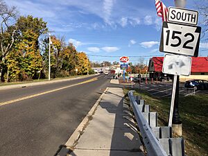 2022-10-30 15 25 08 View south along Pennsylvania State Route 152 (Constitution Avenue) just south of Spruce Street in Perkasie, Bucks County, Pennsylvania
