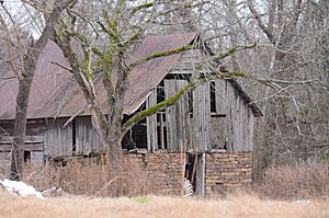 Anhalt Barn, Northwest View