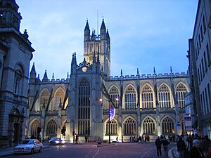 Bathabbey at night amcm