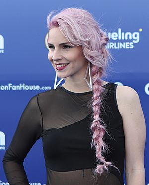 BlueCarpet2018-095-Slovenia-EuroVisionary (cropped).jpg