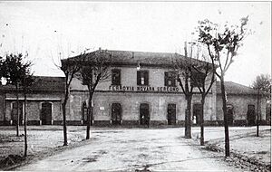 Busto Arsizio - vecchia stazione Nord - fabbricato viaggiatori