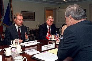 Donald Rumsfeld meets with Art Eggleton