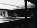Hooker-ranch-courtyard