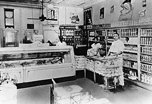 Interior view of the Palace Market at Lincolnville 1930 (circa)