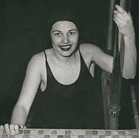 Jeanne Wilson 1945