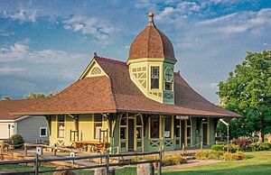 Lake Odessa station building, August 2014
