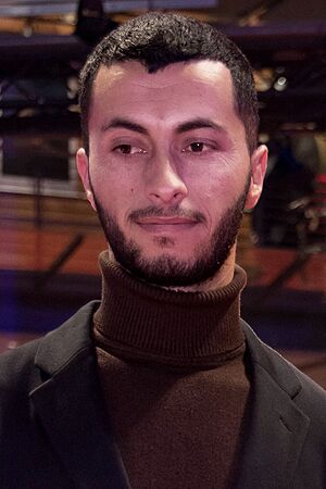 MKr354246 Basel Adra and Yuval Abraham (Dokumentarfilmpreis, Berlinale 2024, cropped).jpeg