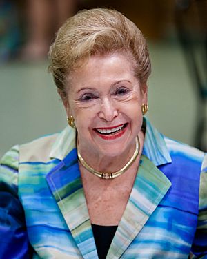 Mary Higgins Clark at the Mazza Museum
